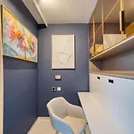 Official Mercury Lux 2br In The Heart With Ac *