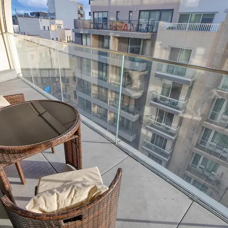 Official Mercury Lux 2br In The Heart With Ac Appartement