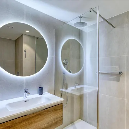 Appartement Official Mercury Lux 2br In The Heart With Ac *