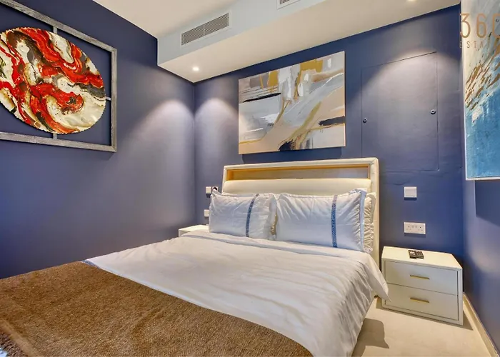 Official Mercury Lux 2br In The Heart With Ac