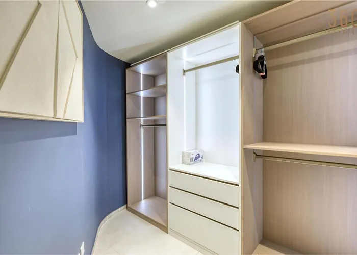 Official Mercury Lux 2br In The Heart With Ac *