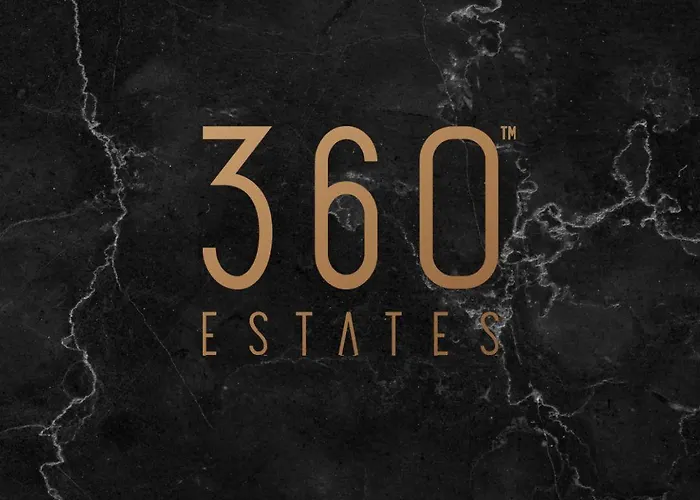 Official Mercury Lux 2br In The Heart With Ac *