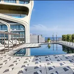 Official Mercury Lux 2br In The Heart With Ac