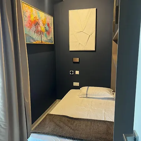 Апартаменты Official Mercury Lux 2br In The Heart With Ac